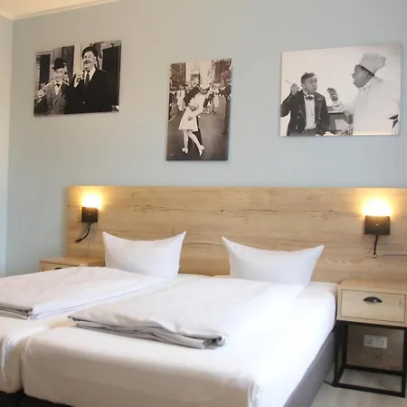 Hotel Zeitlos Und Restaurant Am Fuchsbach Pattensen (Hanover)