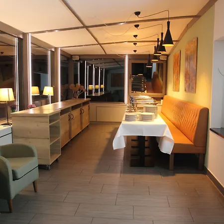 Zeitlos Und Restaurant Am Fuchsbach Pattensen (Hanover)