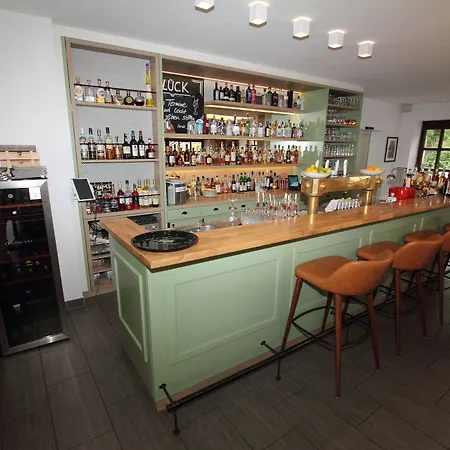 酒店 Zeitlos Und Restaurant Am Fuchsbach 3*