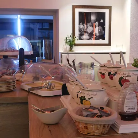 Hotel Zeitlos Und Restaurant Am Fuchsbach Pattensen (Hanover)