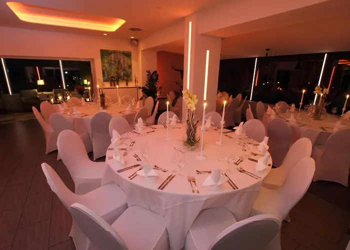 Zeitlos Und Restaurant Am Fuchsbach ホテル