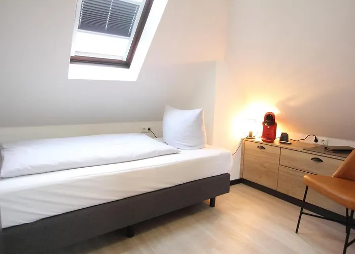 Hotel Zeitlos Und Restaurant Am Fuchsbach Pattensen (Hanover)